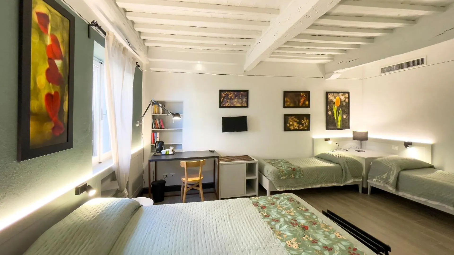 Duccio Nacci Rooms San Gimignano Guest house