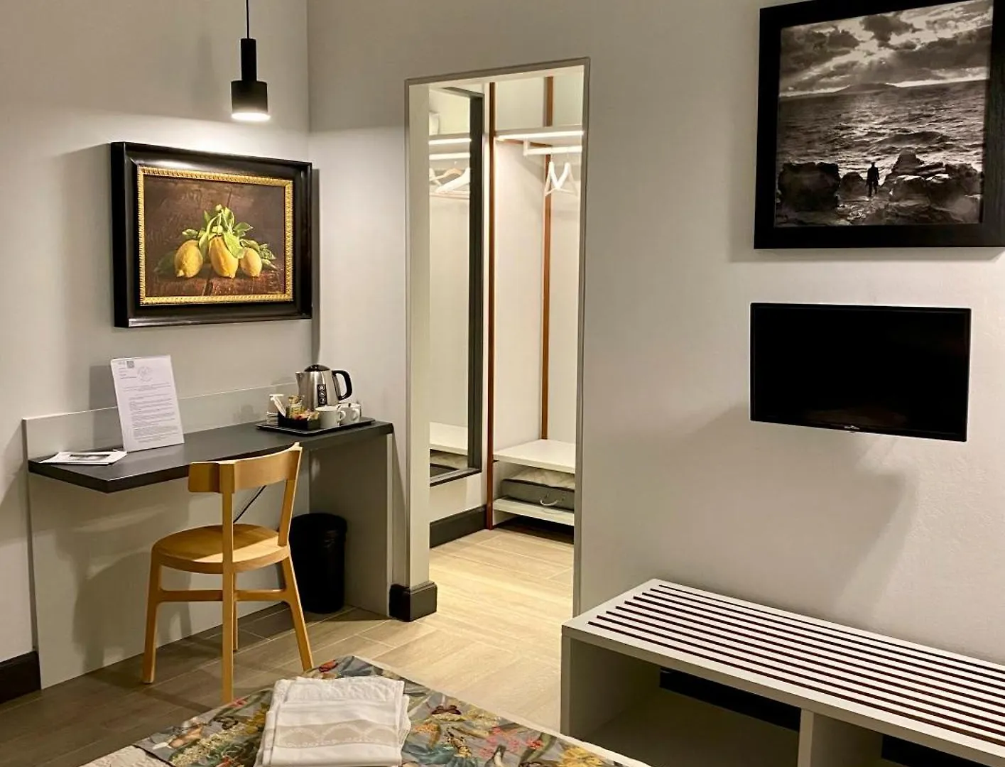 Duccio Nacci Rooms San Gimignano Guest house
