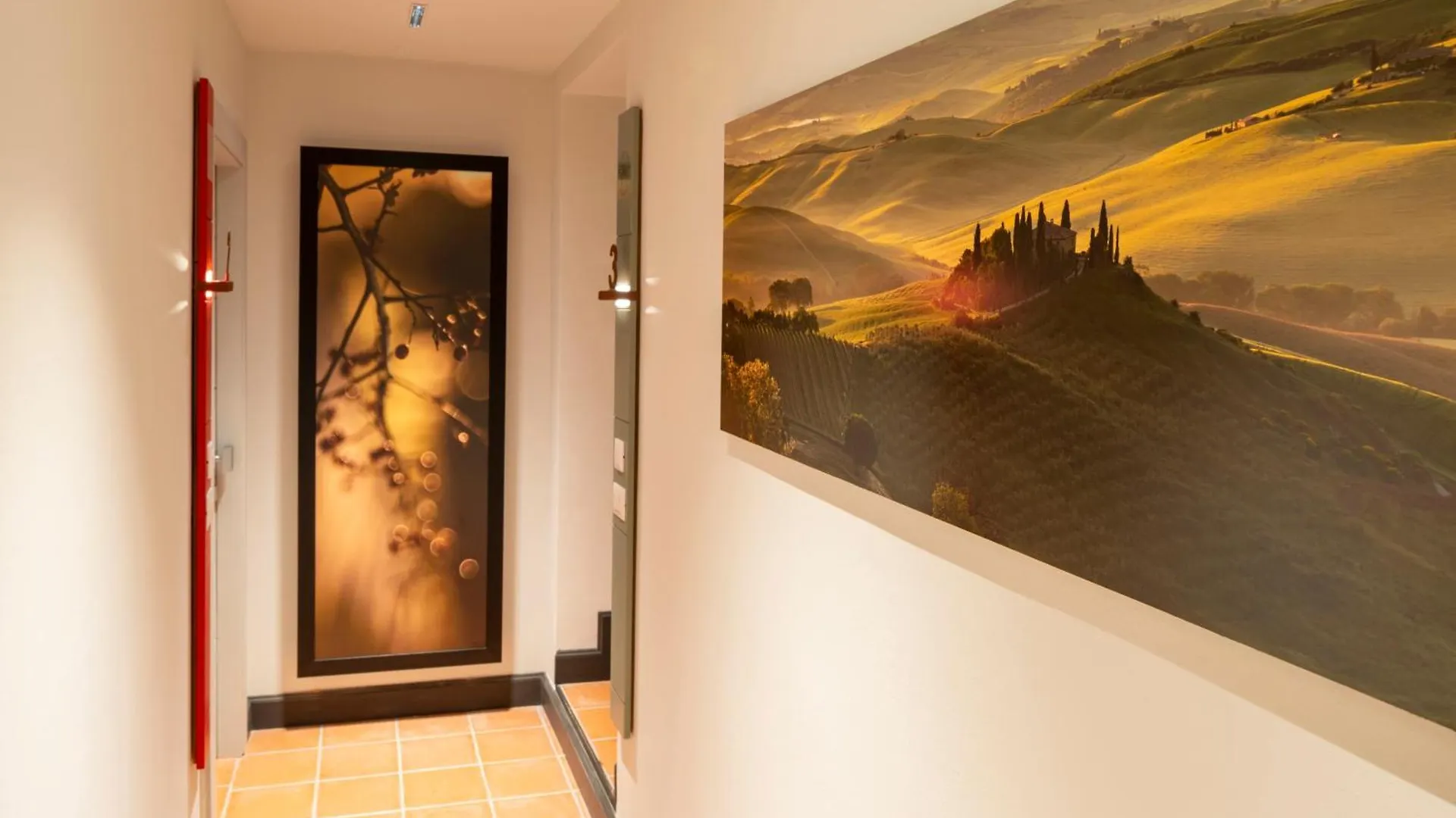 Duccio Nacci Rooms San Gimignano 2*,